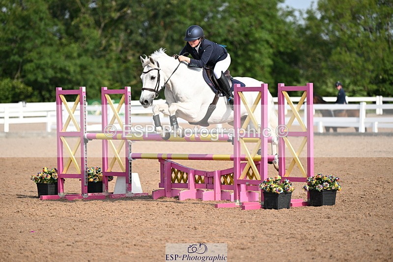 240802A-093908-03409 - Cls 21 A&B Brit Nov & 90cm Open