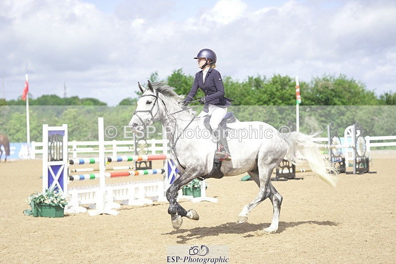 230729A-110502-04735 - Cls 21 Discovery & 1m Open