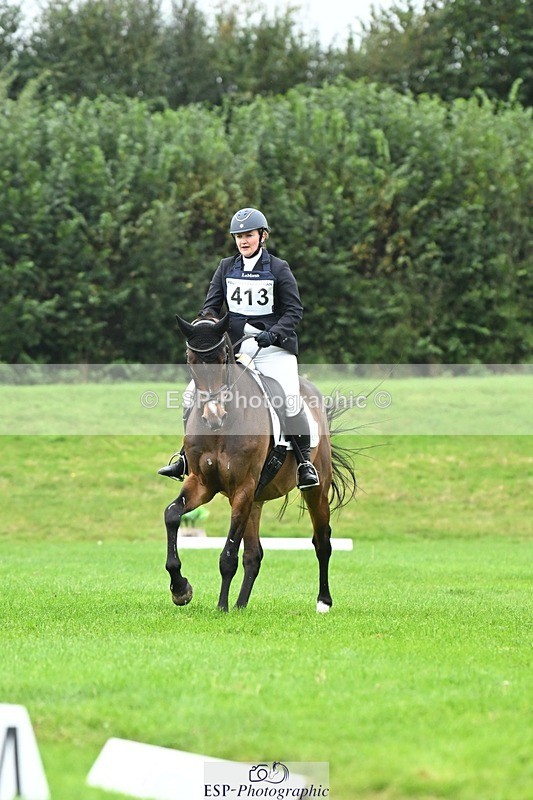 241024-141029-04428 - 413-Sophie.Westmore-CALCOURT.LEONARDO