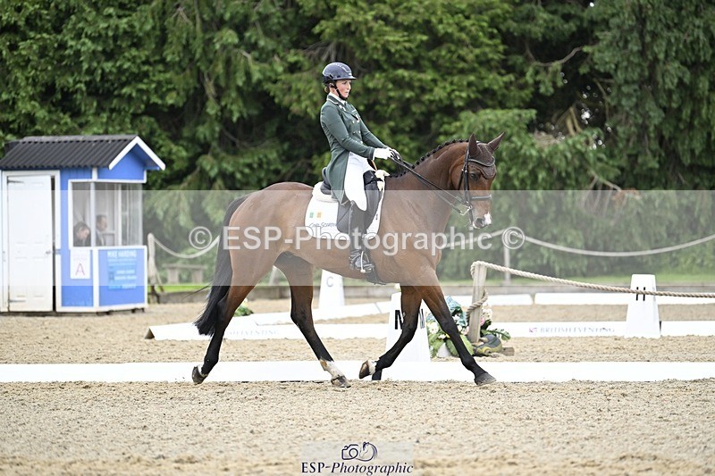 000101-212558-04301 - 412-WELLFIELDS_LINCOLN-Susie_Berry