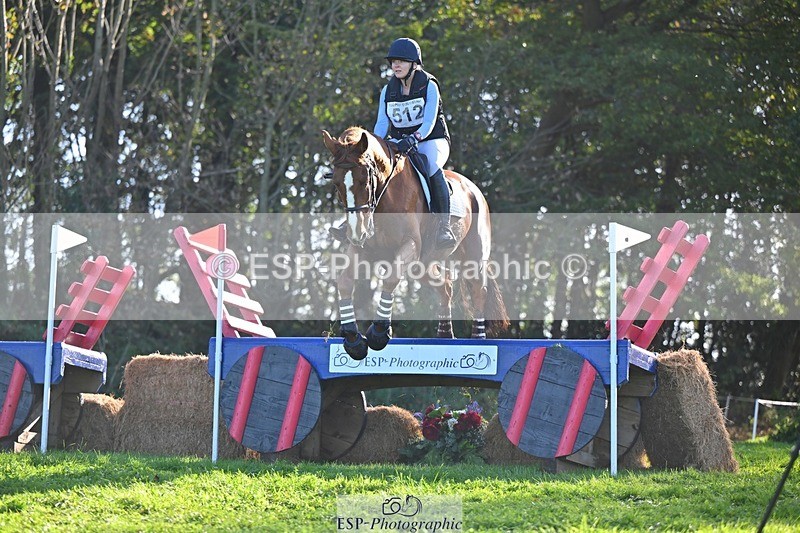 241026-142842-13911 - 512-Elisha.O'Brien-HIGHLIGHT.ROLLER