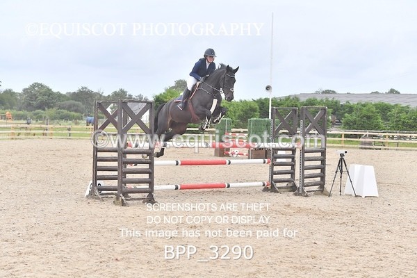 BPP_3290 - CLASS 5 Senior Newcomers/ 1.10m Open