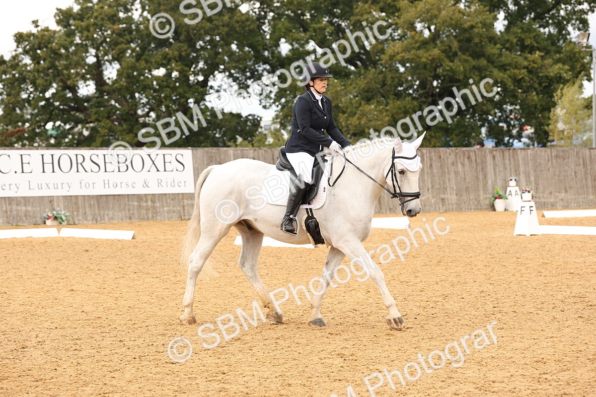 SBM_44165 - D6 - Small Tour Championship Intro 4