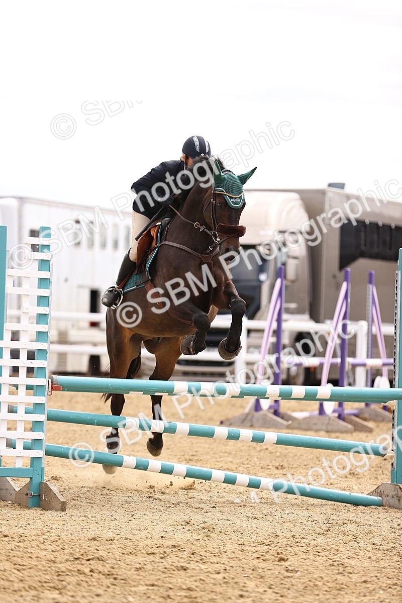 SBM_000450 - Class 3 - Senior British Novice - 90cm
