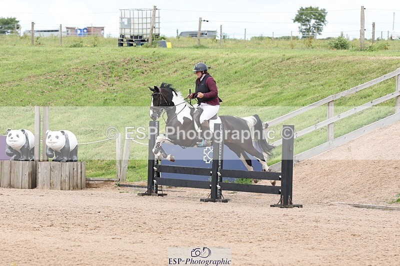 250525-150928-08770 - Cls 31 Snr 90cm Derby