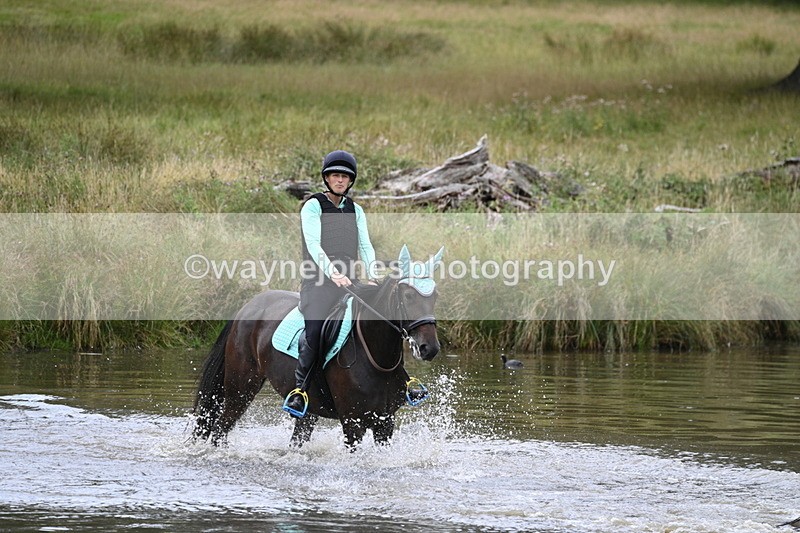 WJ7_3924 - Time at Water 12:52 to 13:22