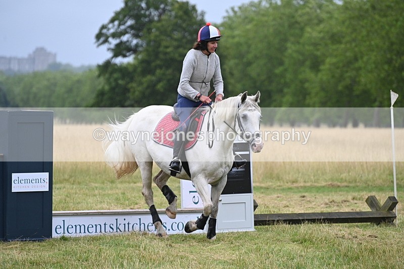 WJ6_9798 - Time at Kitchen Jump 09:38 to 10:13