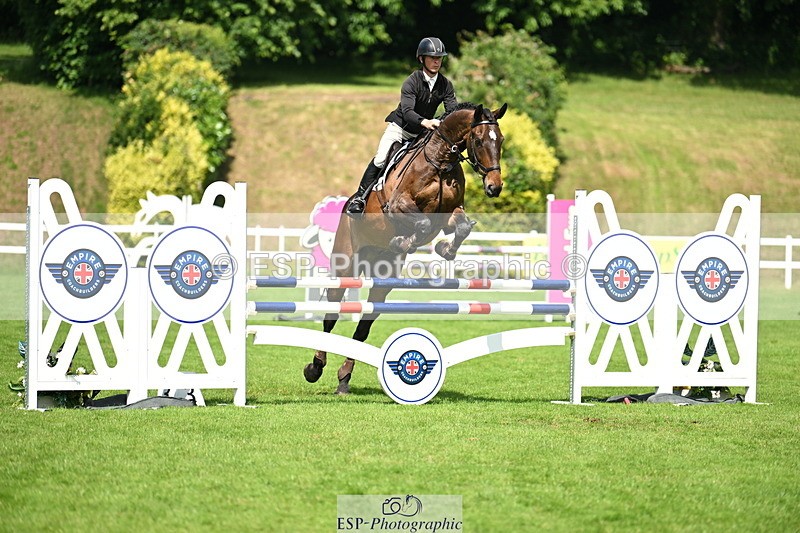 250614A-104618-05268 - Cls 18 Newcomers and 1.10m Open