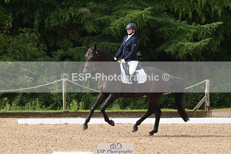 250719A-101228-03288 - 049-Veronica.Roberts-For.J'Adore