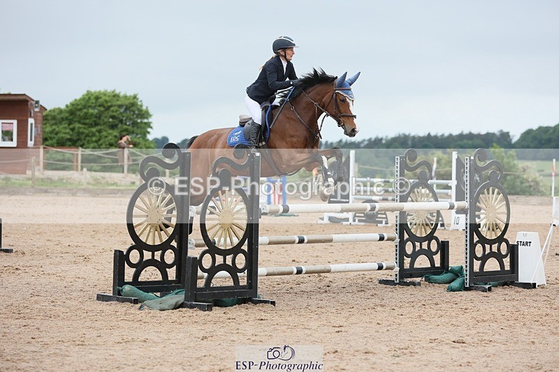 250524-094641-03939 - Cls 13  A&B 1.05m & 1.10m open