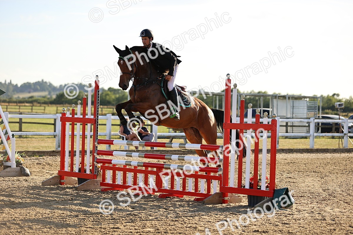 SBM_012472 - Class 12 - Senior British Novice - 90cm Open