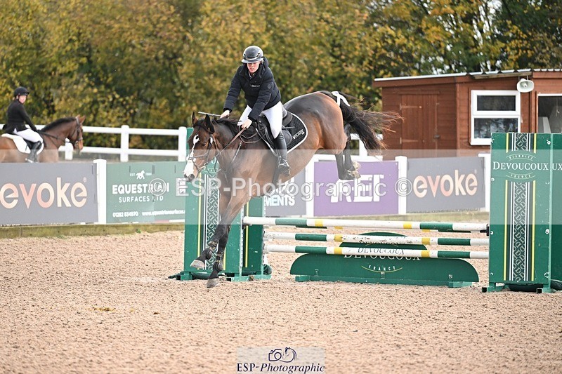 251105-095058-00055 - Clear round