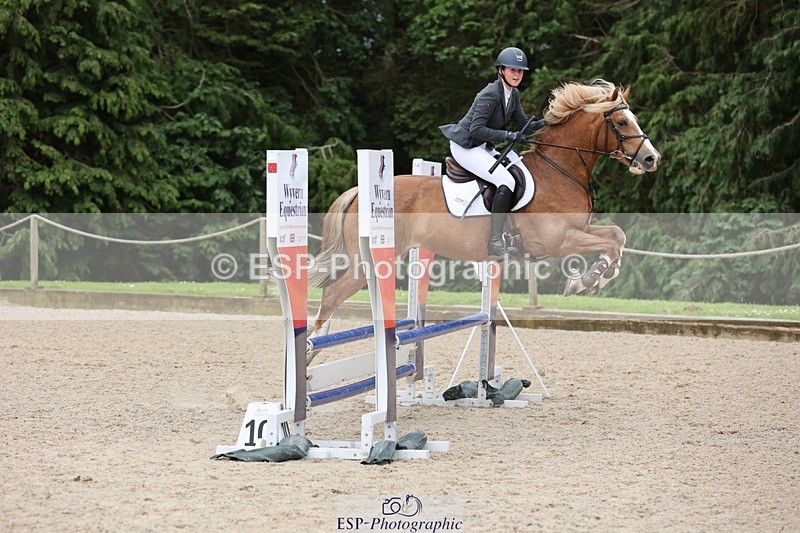 240615-161820-02284 - Cls 9&10 Club and Schools 70cm