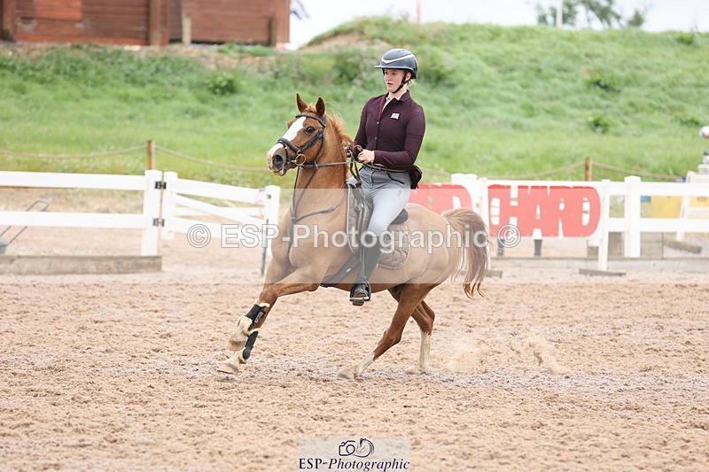 240630A-101655-11803 - Cls 30 British Novice and 80cm Open