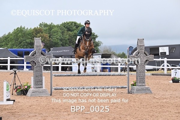 BPP_0025 - CLASS 25 SUN HOYS Redpost Equestrian Senior Foxhunter Second Round