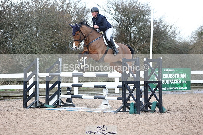 240223A-130215-01325 - Cls 5 Newcomers and 1.10m Open