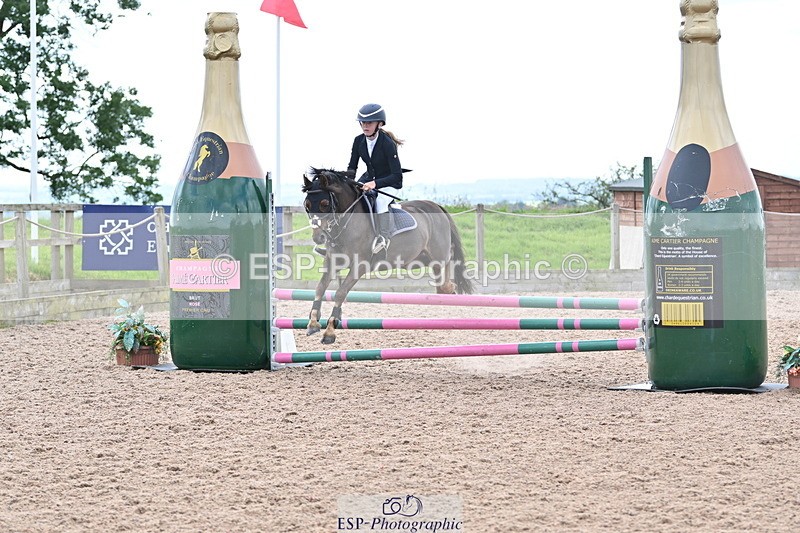 240628A-162015-01438 - Cls 5 Stepping Stones 128cm + 138cm