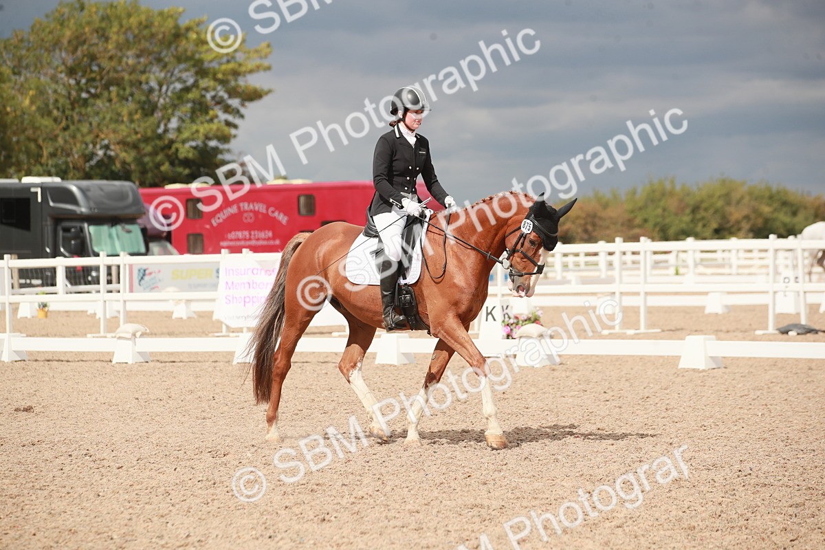 SBM_05977 - Class 32 - Novice 1