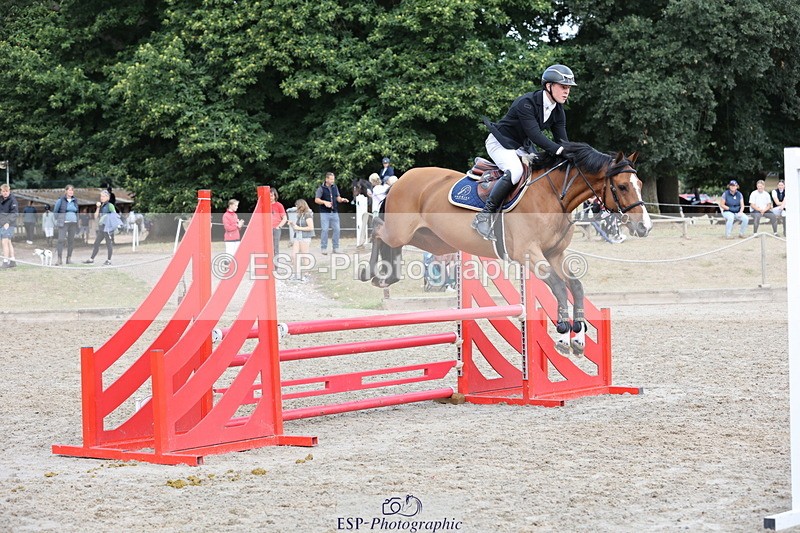 250829A-104601-01215 - Cls 7 British Novice and 90cm