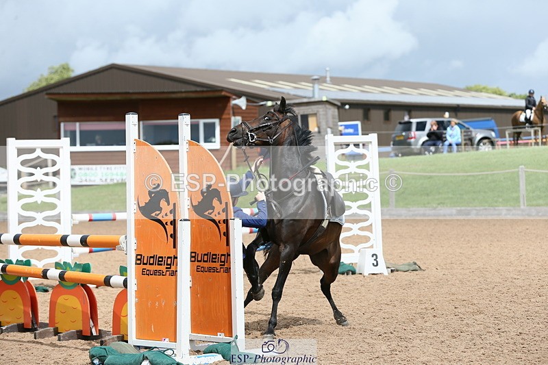 230715A-111517-00682 - Cls 34 Springboard 128cm & 138cm