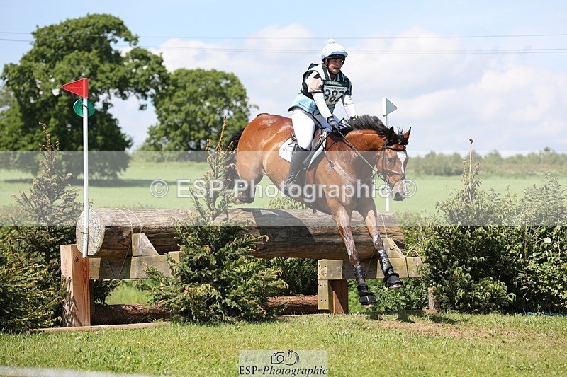 240525-124534-13370 - 382-WIL_JACK_B_KING-Charlotte_Parry-Ashcroft