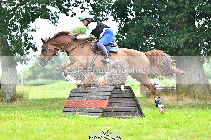230817-132220-02906 - Abbie's 1st Group - XC