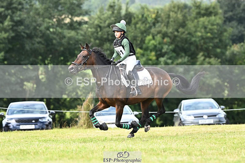 240825X-104733-31183 - 70cm XC 10.00 to 11.00