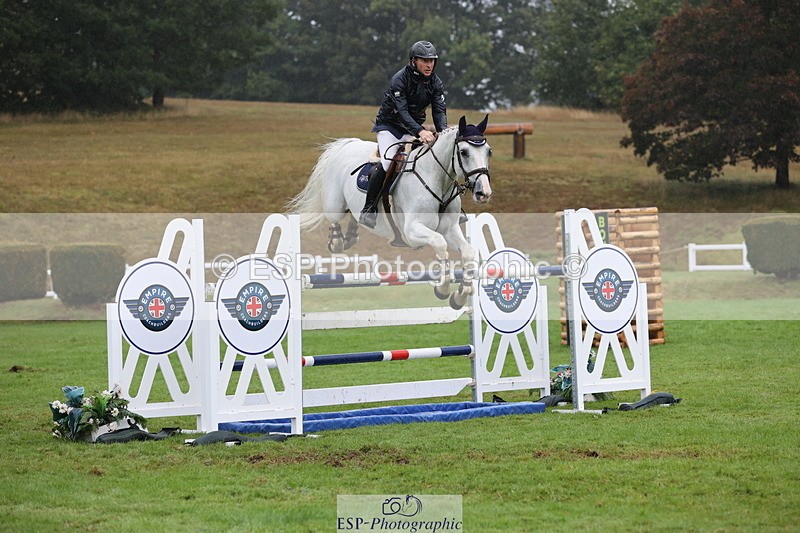 250830A-171813-08133 - Cls 18 National 1.30m and 1.40m