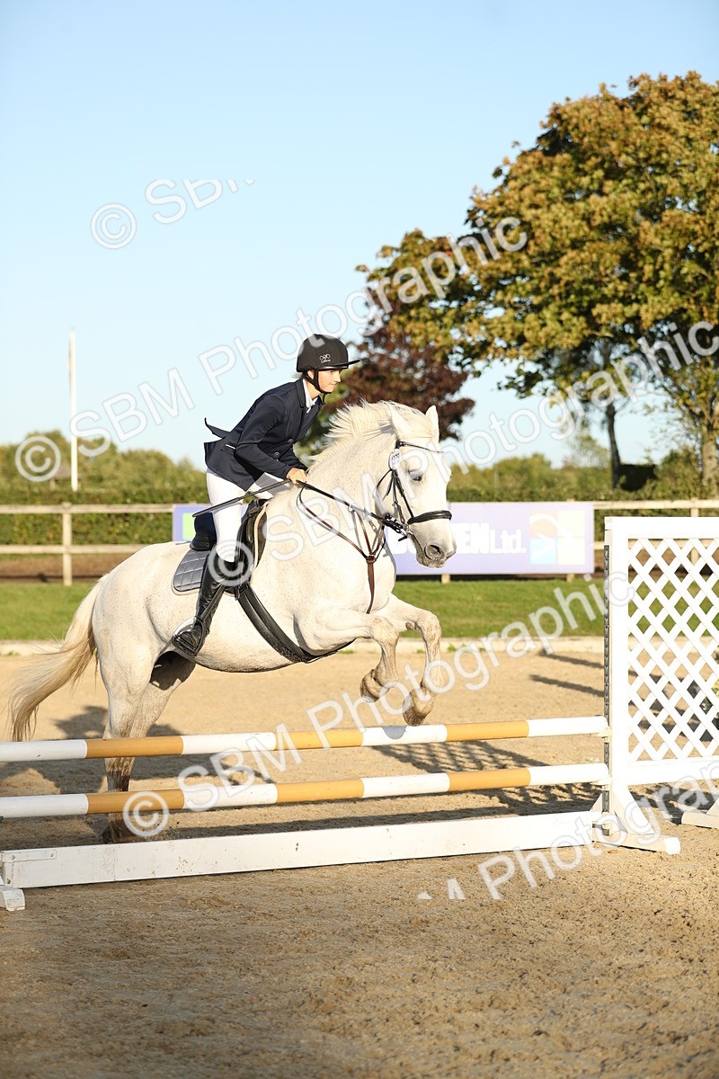 SBM_54270 - J23 - Junior Horse 70cm Championship