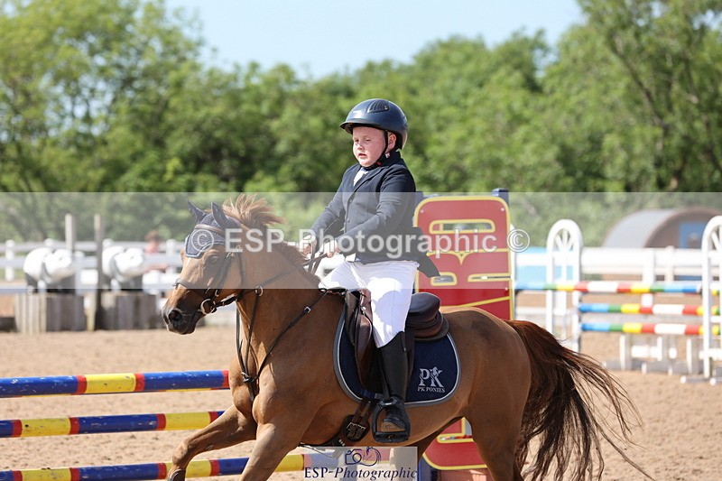 240629A-155648-07840 - Cls 13 Stepping Stones 128cm + 138cm