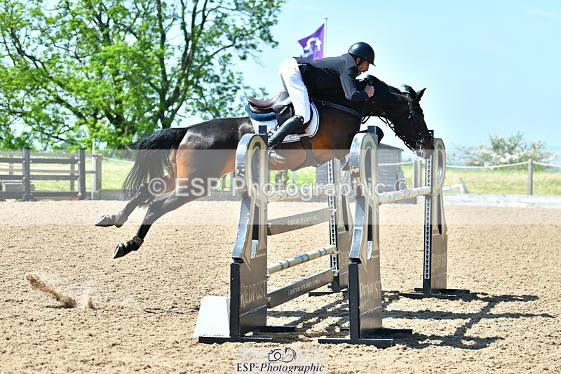 230527A-120827-04373 - Cls 15 Foxhunter