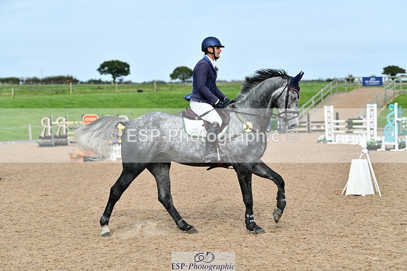 240915A-164934-11114 - Cls 30 Snr Foxhunter