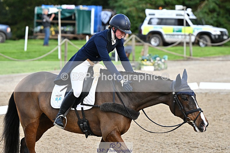 241023-152013-00519 - 109-Amber.Williams-THE.EMERALD.LILY