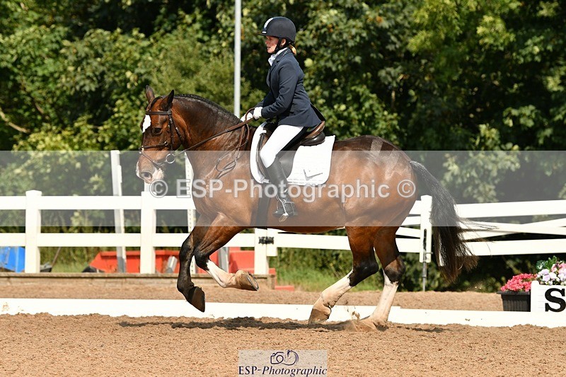 250817-120010-08724 - 218-Carol.QuantrillCormoy.Lad