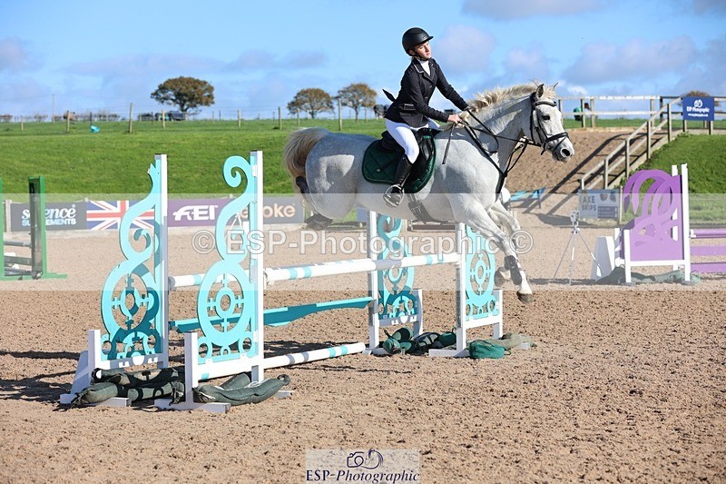 251025-132456-01538 - Cls 29+30 Club and Schools 1m