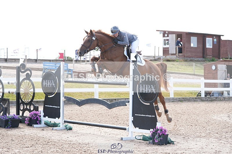 250720-102143-18758 - Cls 12, 1 Star Bronze Tour Accumulator