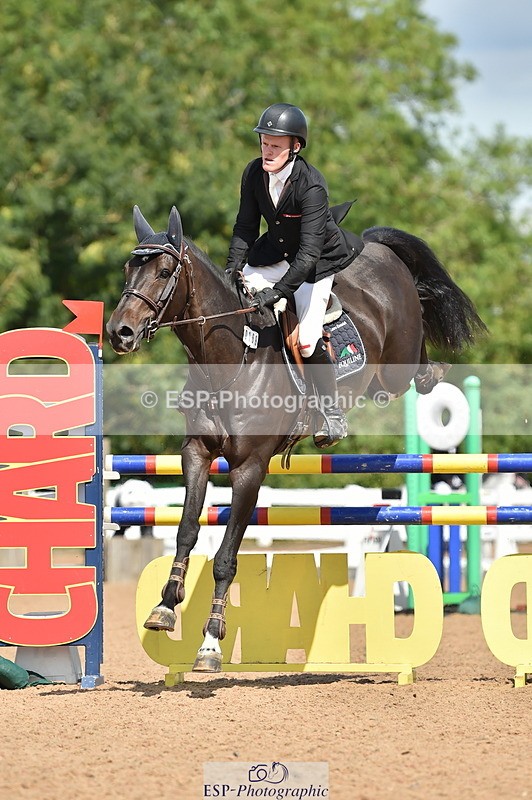 230720A-111210-02331 - Cls 29, 6 Yr Olds 1.20m