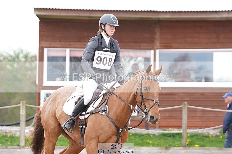 250419-163556-13869 - 908-Kate.Shapland-THE.FUTURE.LOOKS.BRIGHT