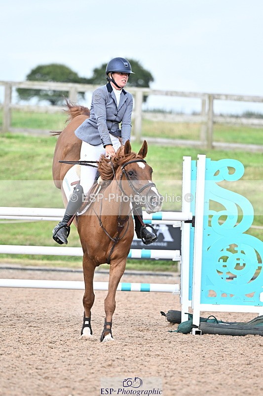 240828A-165811-01432 - Cls 5 Snr Foxhunter and 1.20m Open