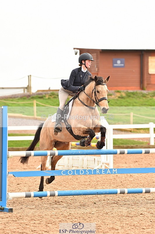 240210A-125044-01247 - Cls 9 Foxhunter & 1.10m Open