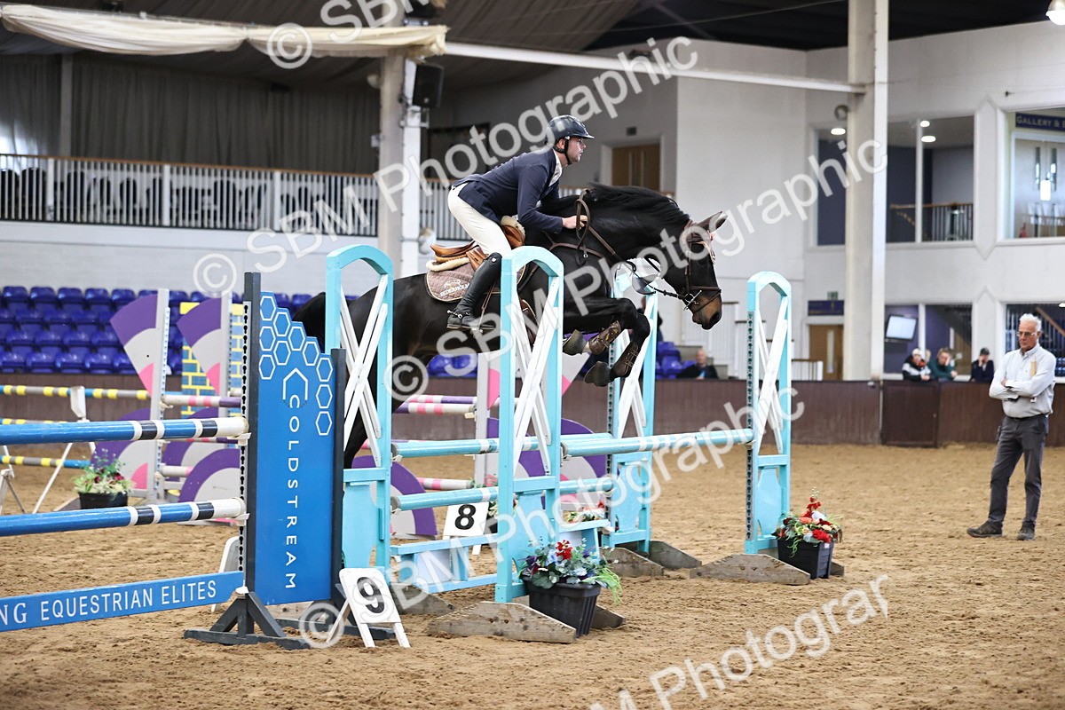 SBM_001558 - Class 4 - Senior Newcomers - 1.10m Open
