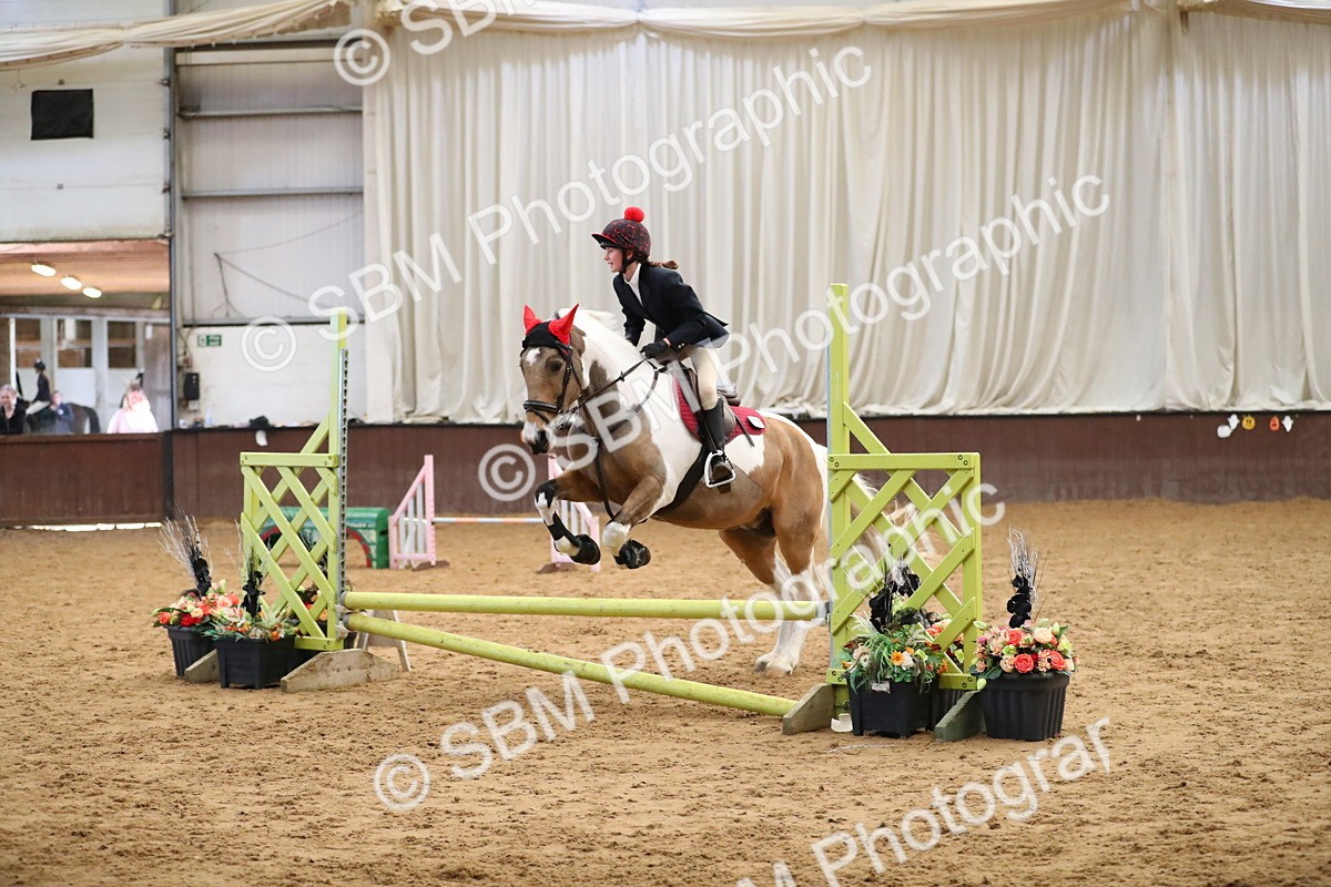 SBM_001305 - Class 3 - Horse & Hound
