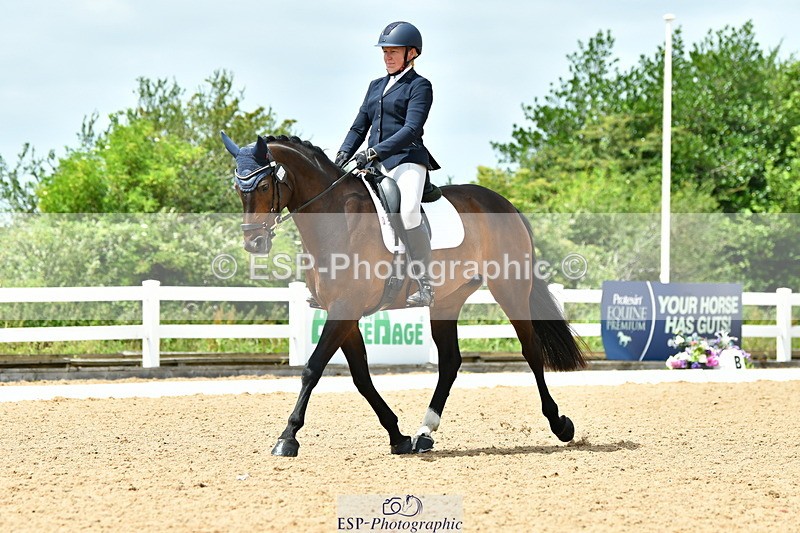 230702A-142348-10652 - Cls 32 Medium 73