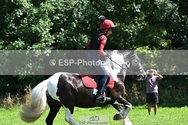 240729B-143427-02815 - Abbie's Group XC