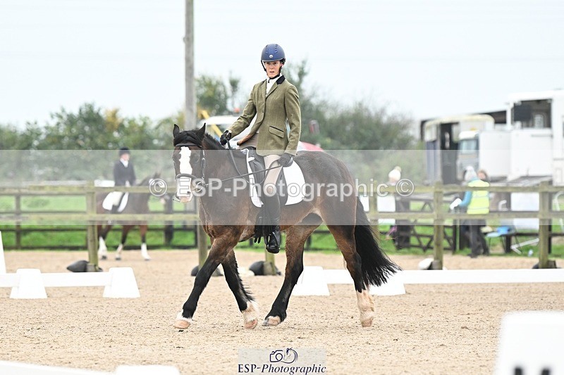 241103-102401-00325 - Intro 3 - 9.40 to 10.40