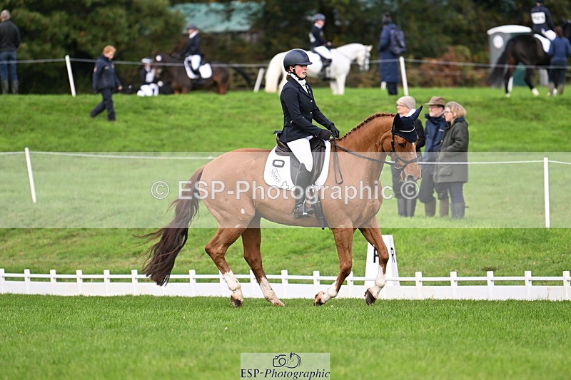 251023A-113156-03598 - G-513-Mimi.van.Ufford