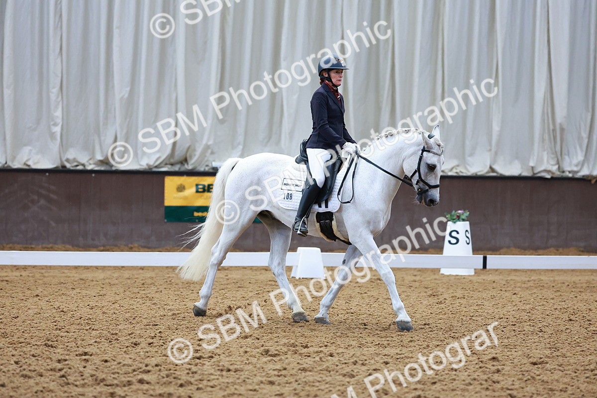 SBM_008875 - Prelim 5 - 8.30-9.47