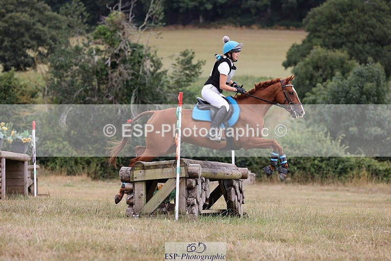 250802A-110343-01642 - B-063-Beth.Jones-FANTASY.CHILLI.(GB)