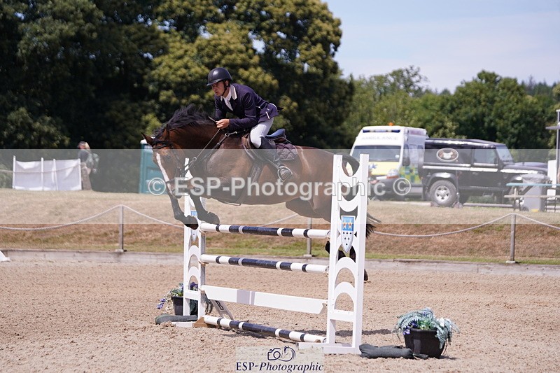 250704A-140608-11549 - Cls 22 Snr 1.15m Members Cup