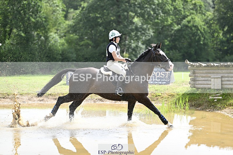 240804-103531-10580 - 403-Alana_Harries-THE_KNIGHT